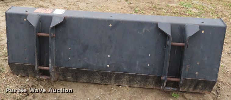 image for item DN7765 1995 Massey Ferguson 383  tractor