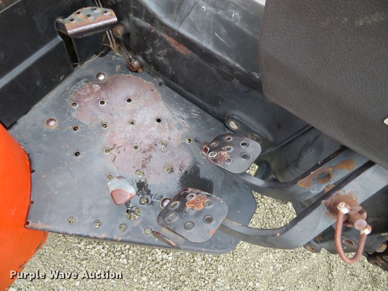 image for item DN7770 1993 AGCO Allis 5650  tractor