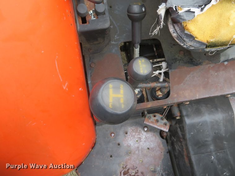 image for item DN7770 1993 AGCO Allis 5650  tractor