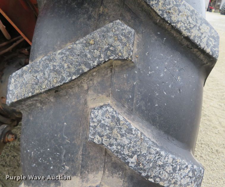 image for item DN7770 1993 AGCO Allis 5650  tractor