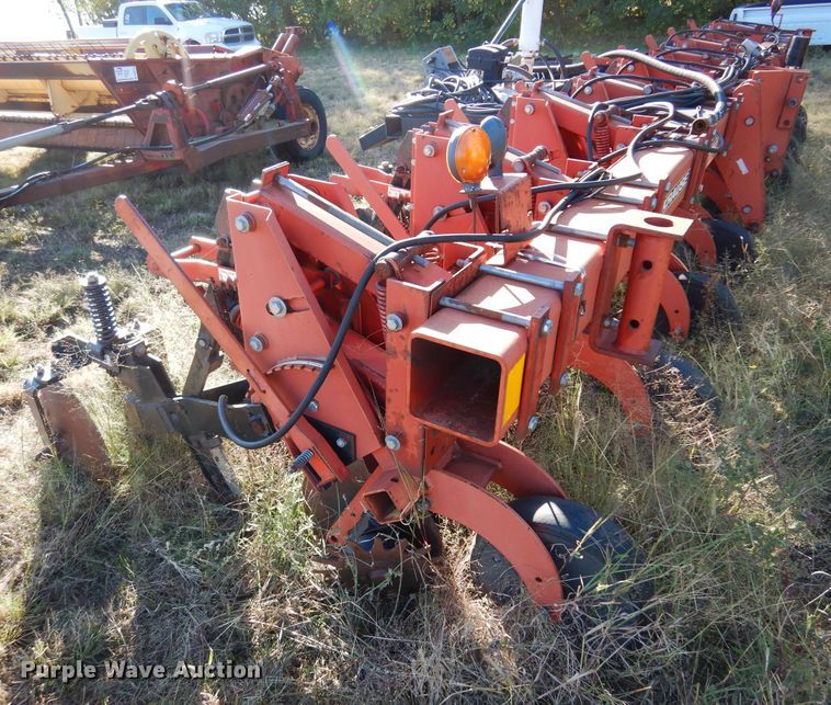 image for item DN8771 Krause 4750  strip-till