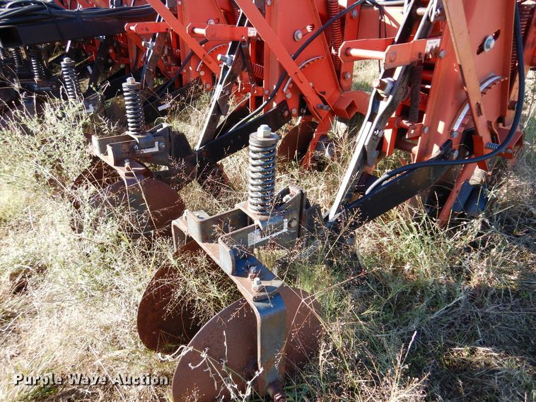 image for item DN8771 Krause 4750  strip-till