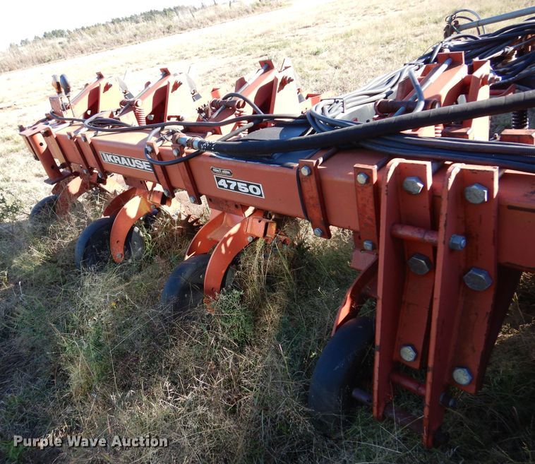 image for item DN8771 Krause 4750  strip-till