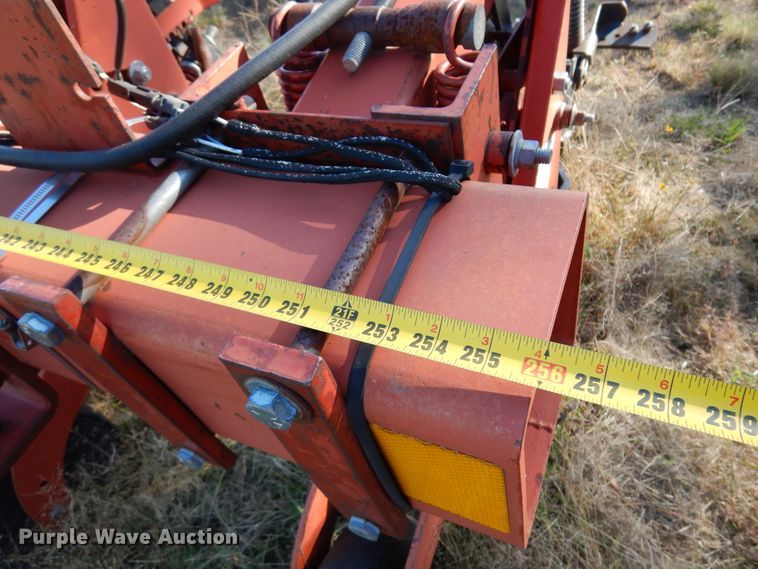 image for item DN8771 Krause 4750  strip-till
