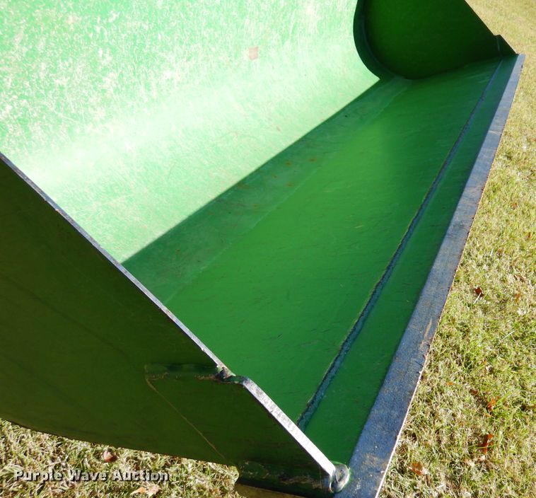 image for item DN8786 2010 John Deere 3038E  MFWD tractor