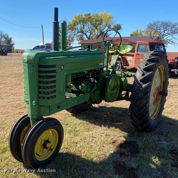 image for item EX9662 1944 John Deere B  tractor