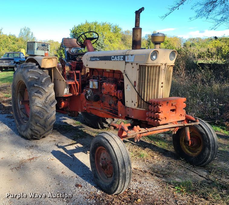 image for item EZ9178 1968 Case 931  tractor