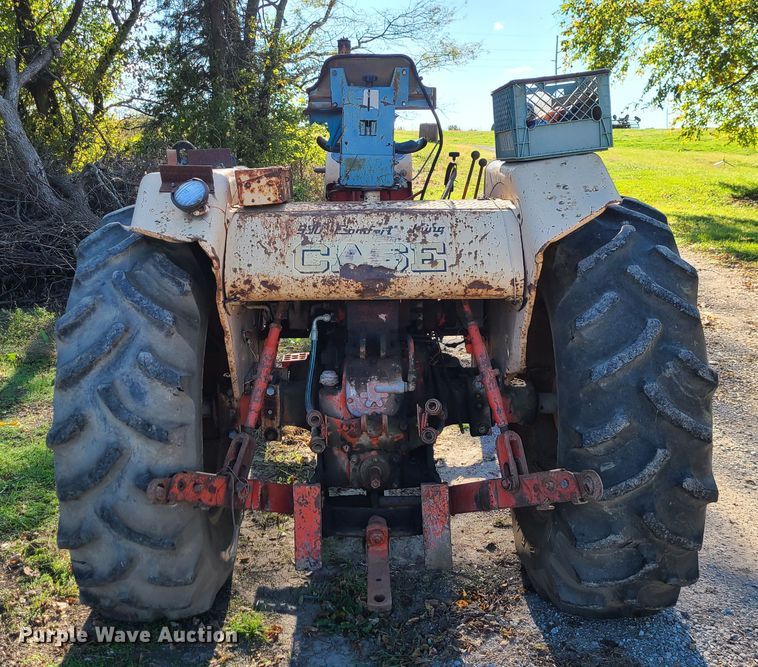 image for item EZ9178 1968 Case 931  tractor