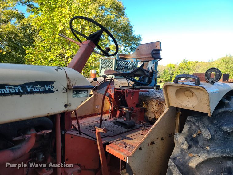 image for item EZ9178 1968 Case 931  tractor