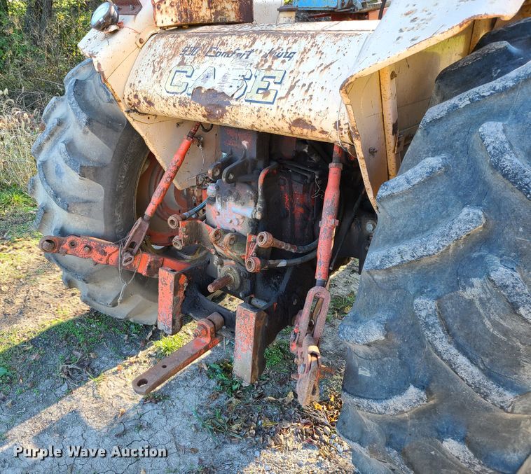 image for item EZ9178 1968 Case 931  tractor