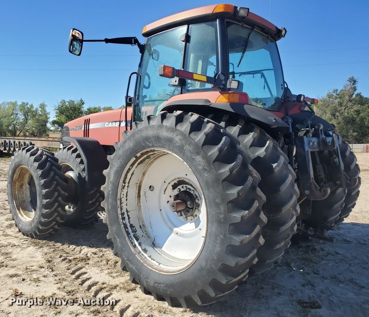 image for item GK9971 2004 Case MX230  MFWD tractor