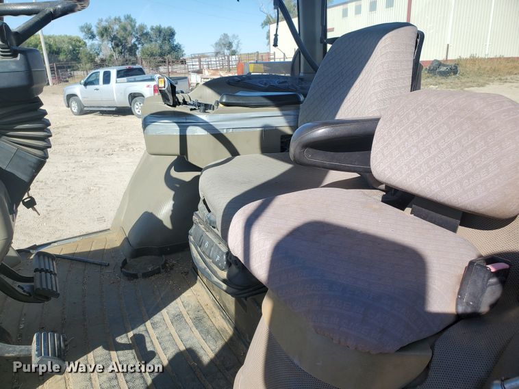 image for item GK9971 2004 Case MX230  MFWD tractor