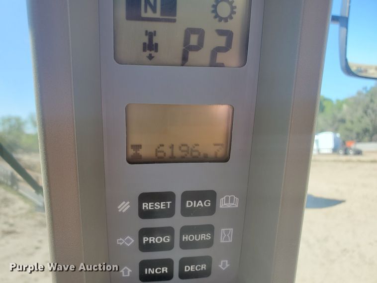 image for item GK9971 2004 Case MX230  MFWD tractor