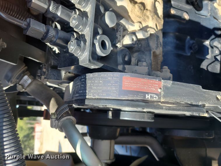 image for item GK9971 2004 Case MX230  MFWD tractor