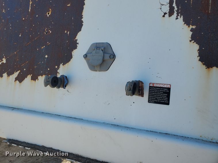 image for item GK9973 2004 Maurer  grain trailer