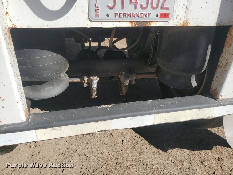 image for item GK9973 2004 Maurer  grain trailer