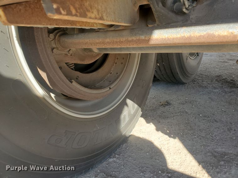 image for item GK9973 2004 Maurer  grain trailer