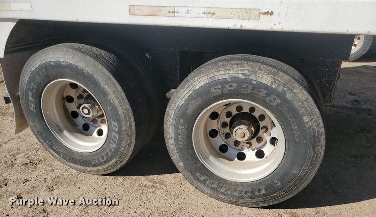 image for item GK9973 2004 Maurer  grain trailer