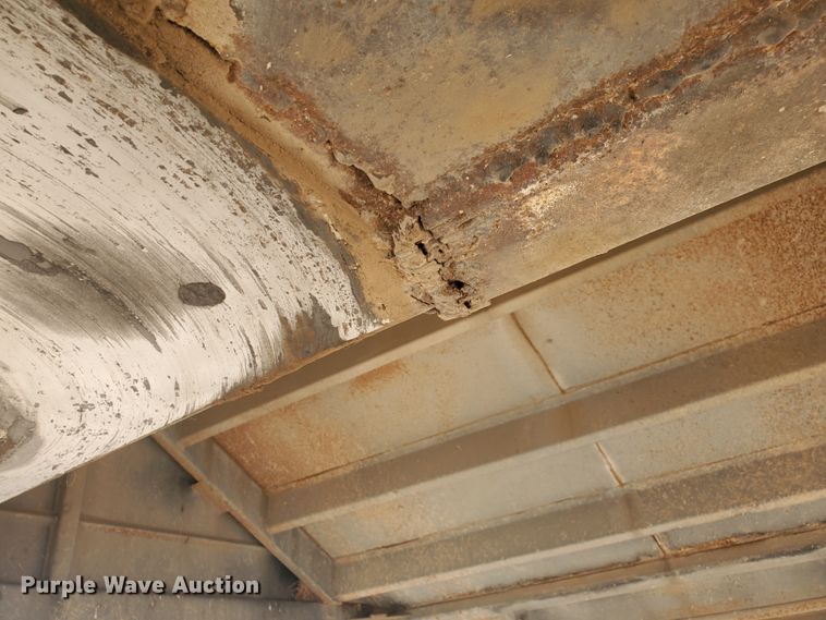 image for item GK9973 2004 Maurer  grain trailer