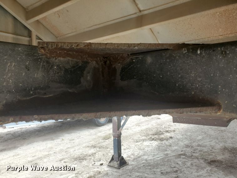 image for item GK9973 2004 Maurer  grain trailer