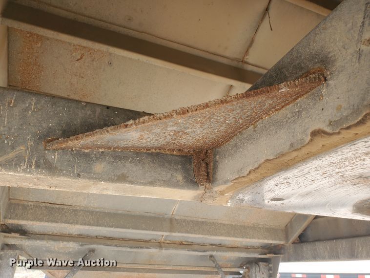 image for item GK9973 2004 Maurer  grain trailer