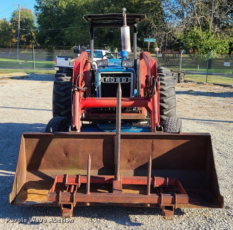 image for item GO9447 Ford 5900  tractor