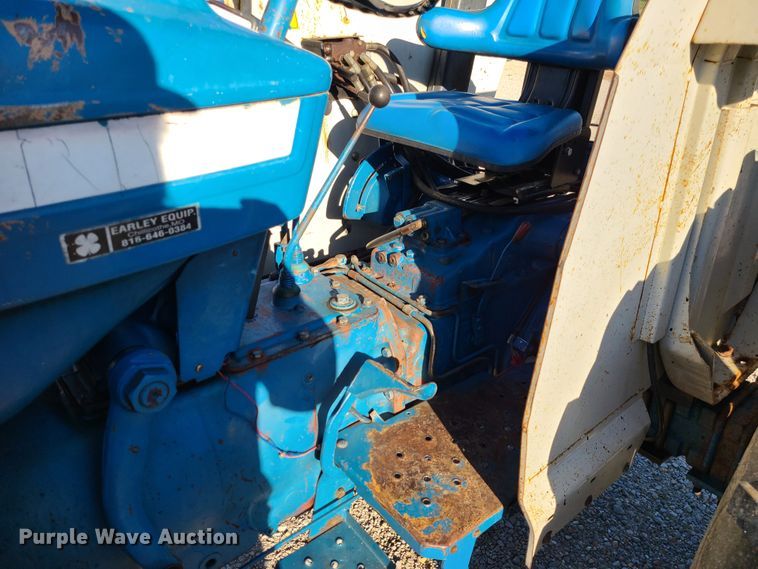 image for item GO9447 Ford 5900  tractor