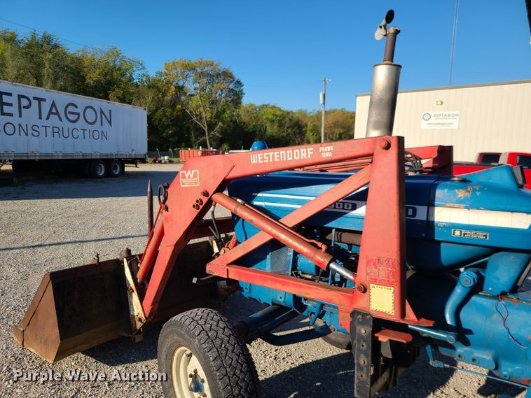 image for item GO9447 Ford 5900  tractor