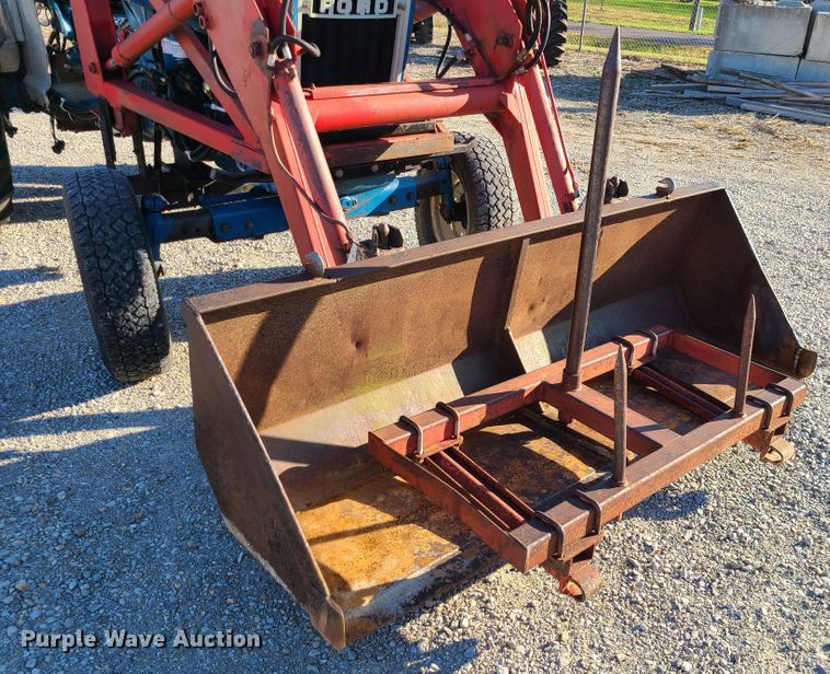 image for item GO9447 Ford 5900  tractor