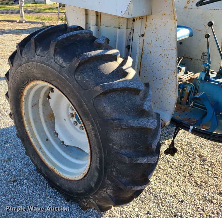 image for item GO9447 Ford 5900  tractor