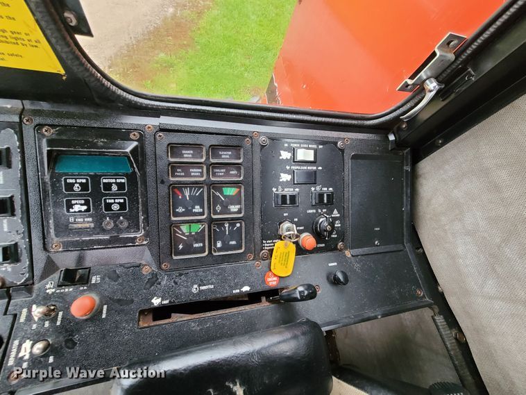 image for item GO9460 1987 Case IH 1660 Axial-Flow  RWA combine