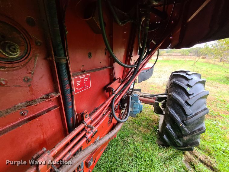 image for item GO9460 1987 Case IH 1660 Axial-Flow  RWA combine