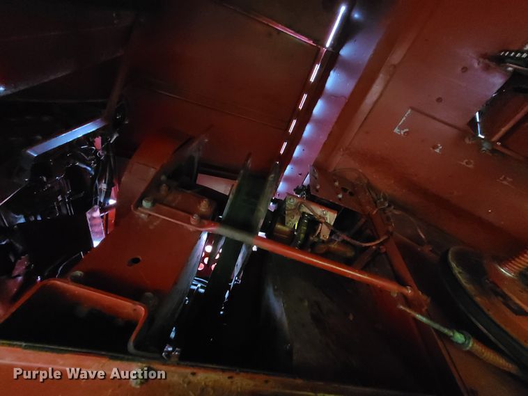 image for item GO9460 1987 Case IH 1660 Axial-Flow  RWA combine