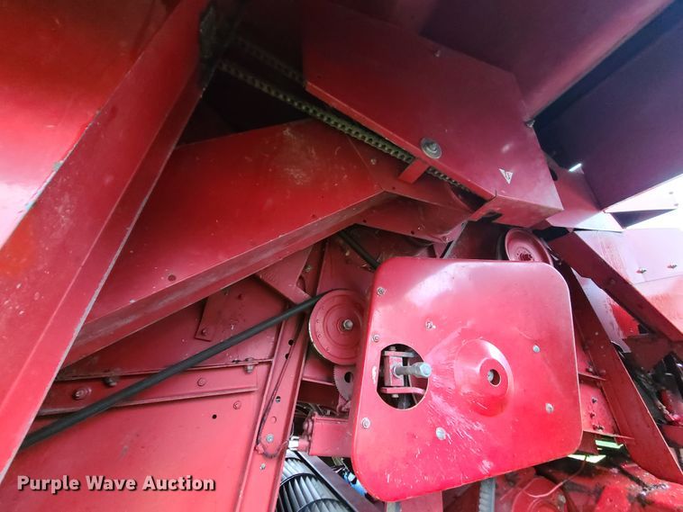image for item GO9460 1987 Case IH 1660 Axial-Flow  RWA combine