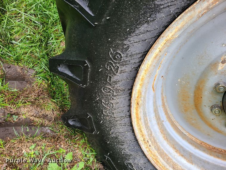 image for item GO9460 1987 Case IH 1660 Axial-Flow  RWA combine