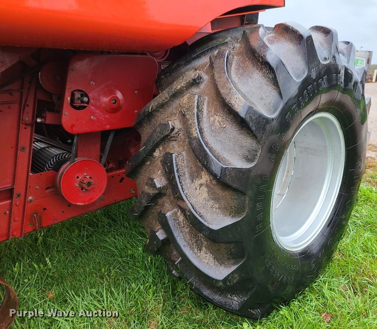 image for item GO9460 1987 Case IH 1660 Axial-Flow  RWA combine