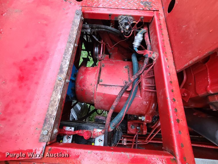 image for item GO9460 1987 Case IH 1660 Axial-Flow  RWA combine