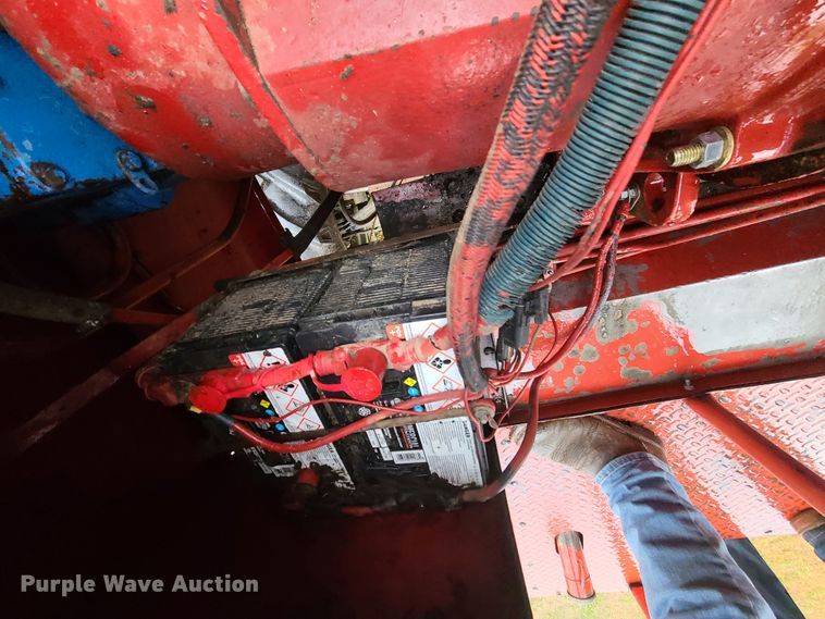 image for item GO9460 1987 Case IH 1660 Axial-Flow  RWA combine