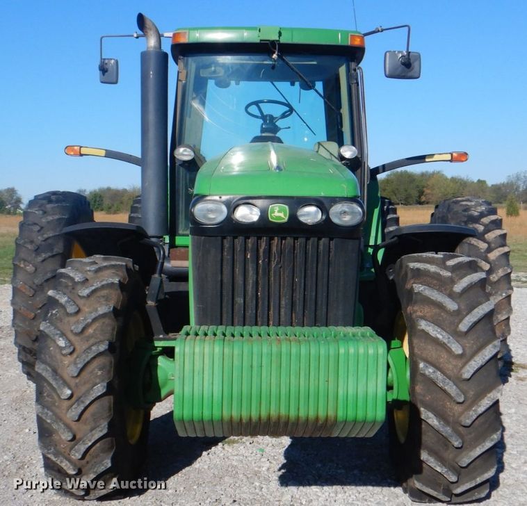 image for item HT9479 2004 John Deere 8420  MFWD tractor