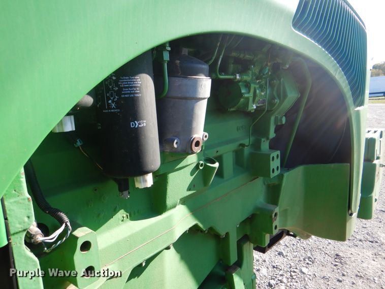 image for item HT9479 2004 John Deere 8420  MFWD tractor
