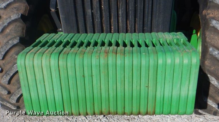 image for item HT9479 2004 John Deere 8420  MFWD tractor