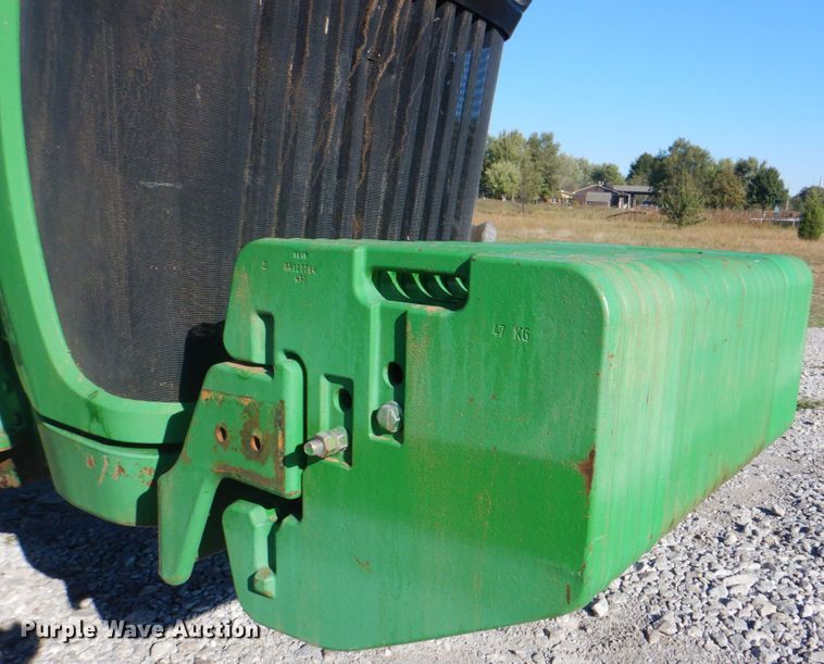 image for item HT9479 2004 John Deere 8420  MFWD tractor