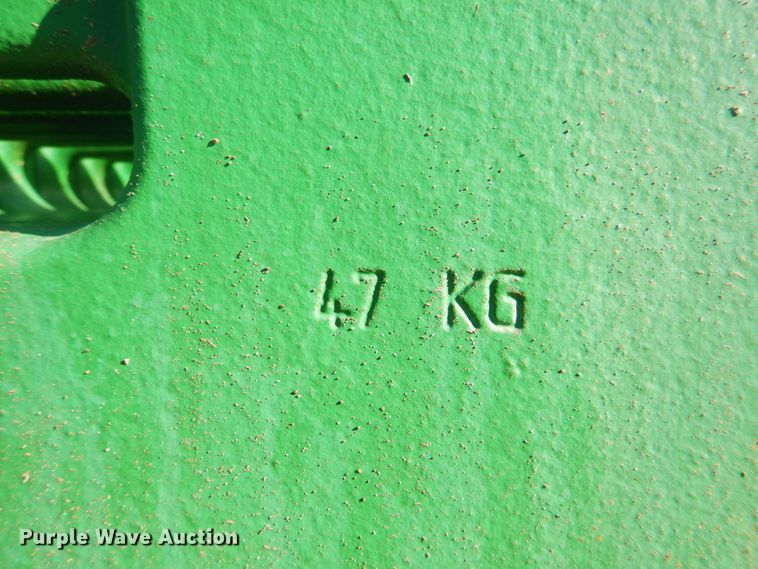 image for item HT9479 2004 John Deere 8420  MFWD tractor