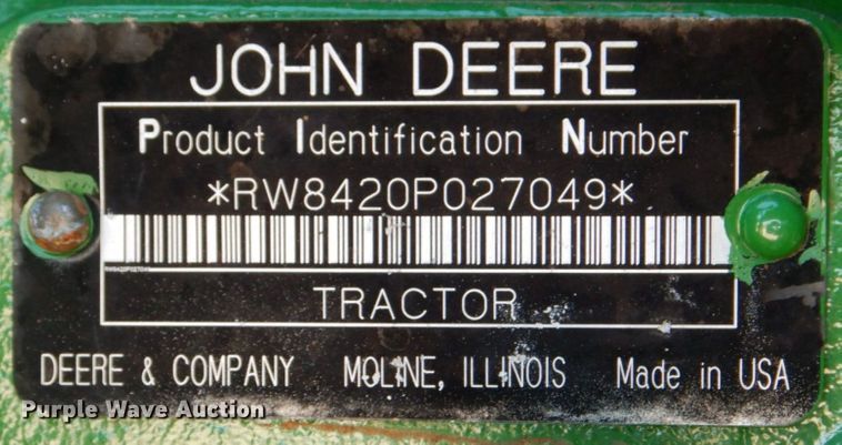 image for item HT9479 2004 John Deere 8420  MFWD tractor