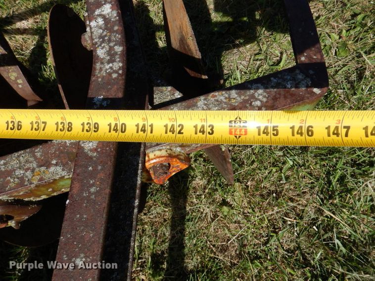 image for item IH9004 John Deere  tandem disk