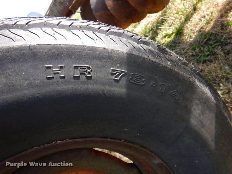 image for item IH9004 John Deere  tandem disk