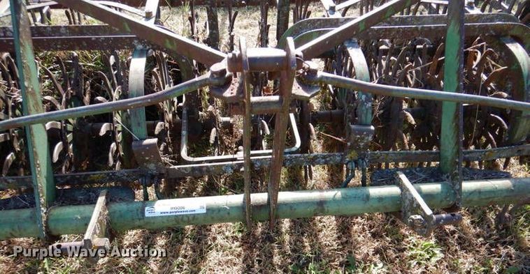 image for item IH9006 John Deere  rotary hoe
