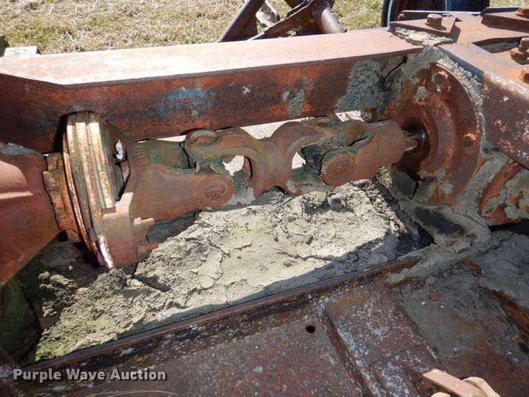 image for item IH9007 MB Twin Brute  rotary mower