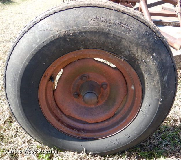 image for item IH9007 MB Twin Brute  rotary mower