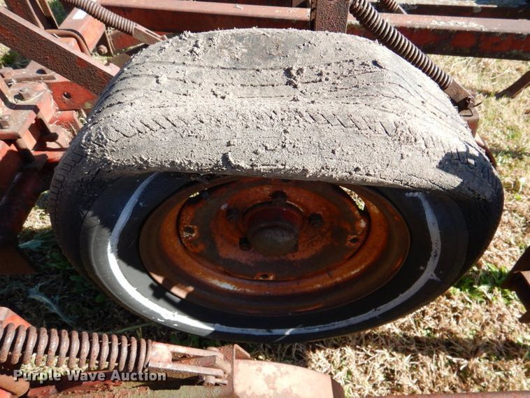 image for item IH9008 Brady  chisel